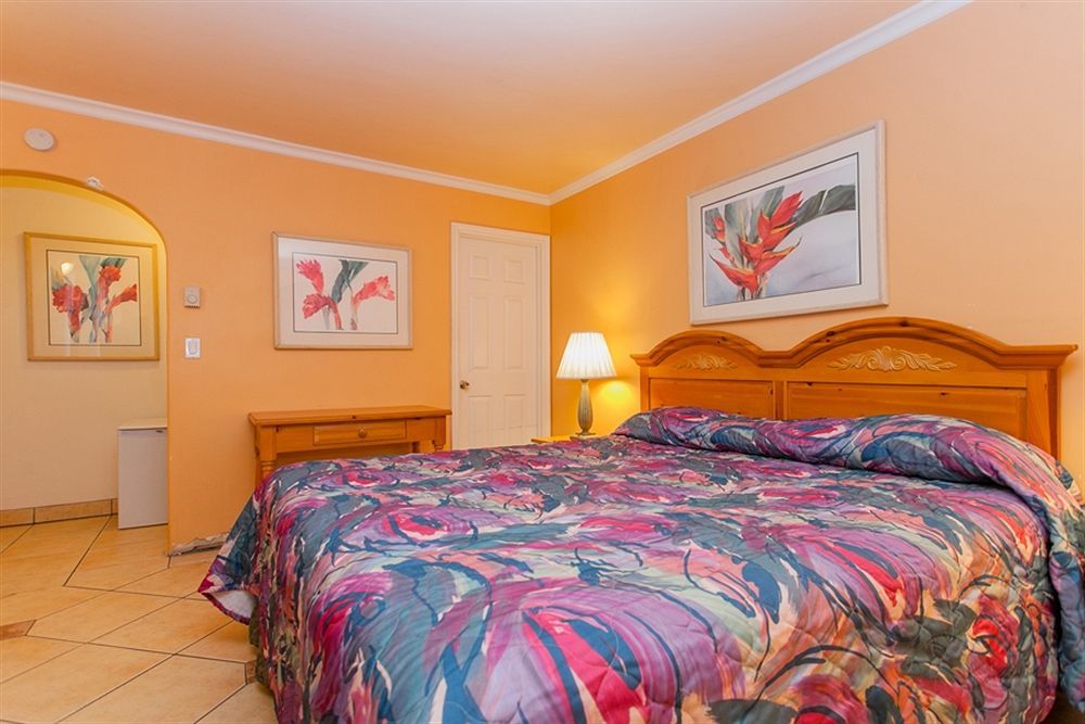 ונטורה The Shores Inn מראה חיצוני תמונה